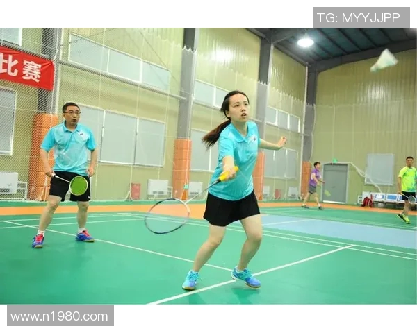 武汉羽毛球队灵活应变的训练策略与比赛表现分析 武汉羽毛球队灵活应变的训练策略与比赛表现分析